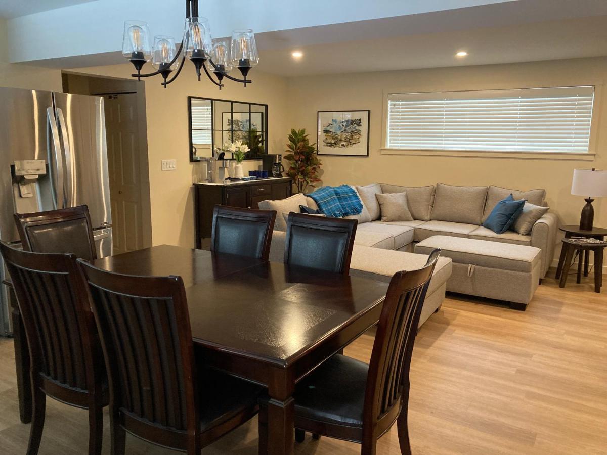 Bright Poolside Walkout Two Bedroom Basement Suite In The Okanagan 彭蒂克顿 外观 照片